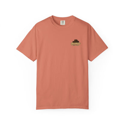 T-Shirt - Playful Bear Hanging from Disc Golf Basket - Howdy Disc Golf - Unisex Garment-Dyed