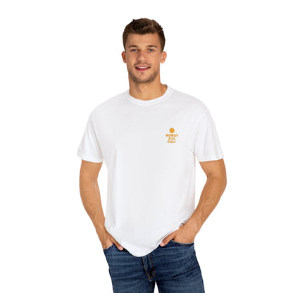 Armadillo Sunny Day Tee – Howdy Disc Golf