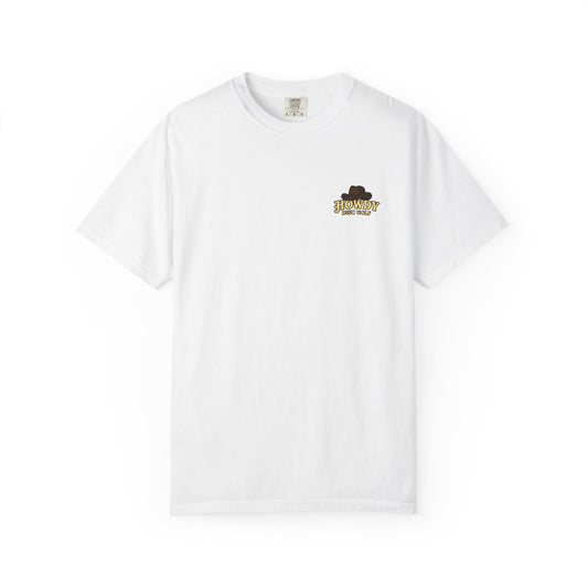 T-Shirt - Playful Bear Hanging from Disc Golf Basket - Howdy Disc Golf - Unisex Garment-Dyed